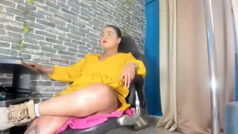 Snapshot of iam_samy chatting on 09.30.25 Samy online show from 09.30.25