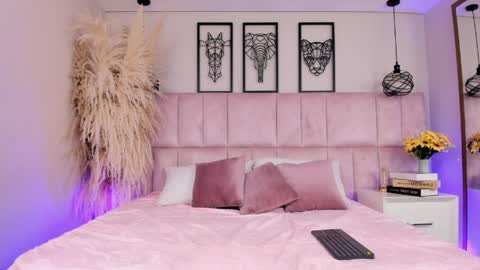 iam_yuls online show from 04.08.26