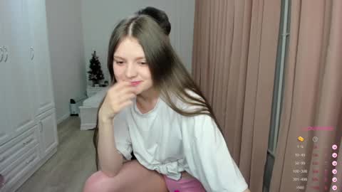 Cassie  STREAMS HERE EVERYDAY online show from 12.31.24