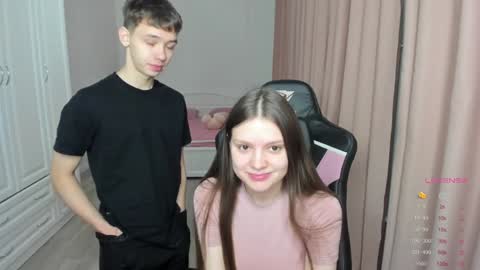 Cassie  STREAMS HERE EVERYDAY online show from 01.01.25