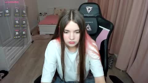 Cassie  STREAMS HERE EVERYDAY online show from 10.23.25