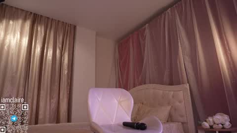 Claire online show from 02.16.25