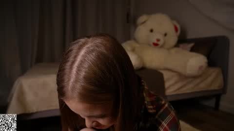 Claire online show from 11.30.25