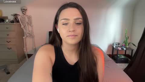 Crystal online show from 01.30.25