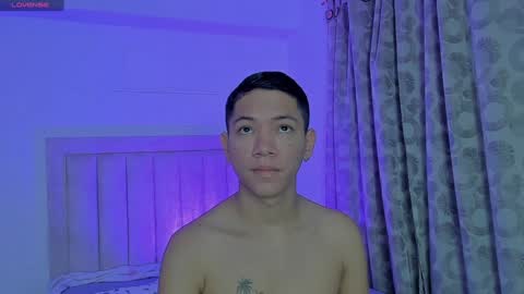 Snapshot of iamjulian_ chatting on 01.22.25 Juliiiiian online show from 01.22.25