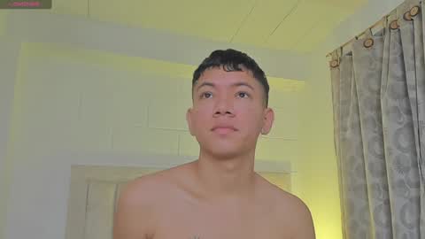 Snapshot of iamjulian_ chatting on 01.30.25 Juliiiiian online show from 01.30.25