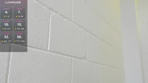 Snapshot of iamjulian_ chatting on 01.30.25 Juliiiiian online show from 01.30.25