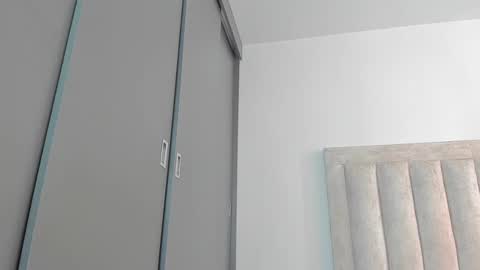 Snapshot of iamjulian_ chatting on 02.23.25 Juliiiiian online show from 02.23.25