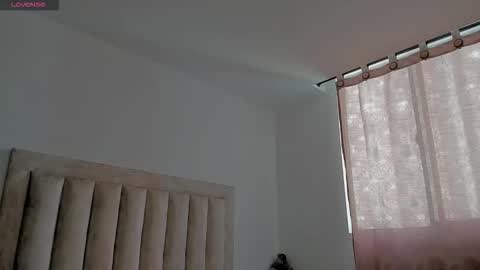 Snapshot of iamjulian_ chatting on 09.24.25 Juliiiiian online show from 09.24.25