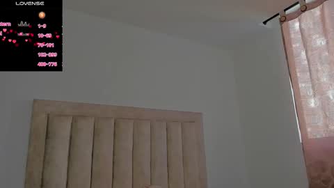 Snapshot of iamjulian_ chatting on 10.02.25 Juliiiiian online show from 10.02.25