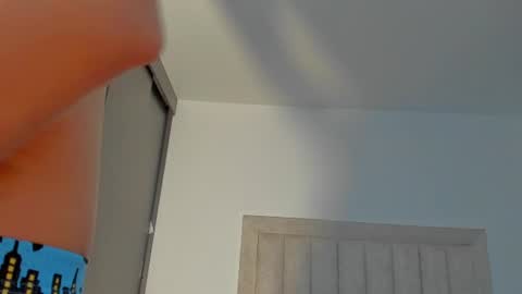 Snapshot of iamjulian_ chatting on 06.15.26 Juliiiiian online show from 06.15.26