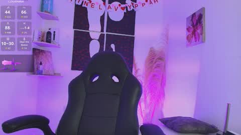 IM LOLA  online show from 02.14.26