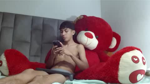 iammaik online show from 03.11.25