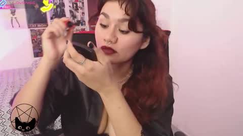 Mari online show from 10.12.25