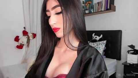 Mel  online show from 12.12.24