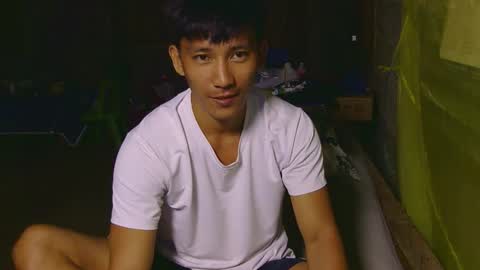 iamnew0000 online show from 12.14.25