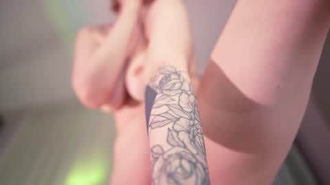 Nina  online show from 12.21.24