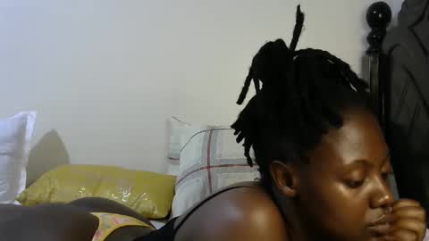 Snapshot of iampolca chatting on 01.27.25 iampolca online show from 01.27.25