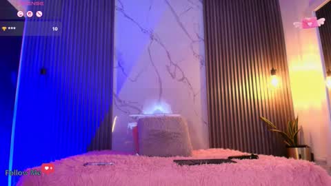 V I C T O R I A online show from 10.08.25