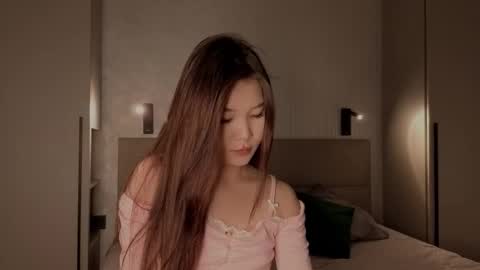 Snapshot of iamyuki_ chatting on 10.20.25 iamyuki_ online show from 10.20.25