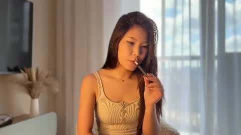 iamyuki_ online show from 07.14.26