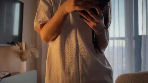 iamyuki_ online show from 07.15.26