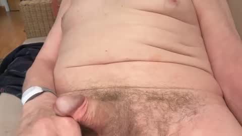 Snapshot of ian53a chatting on 02.03.25 ian53a - mature UK man for same online show from 02.03.25