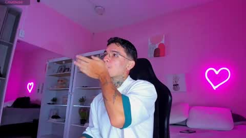 IAN CASTILLO online show from 09.10.25