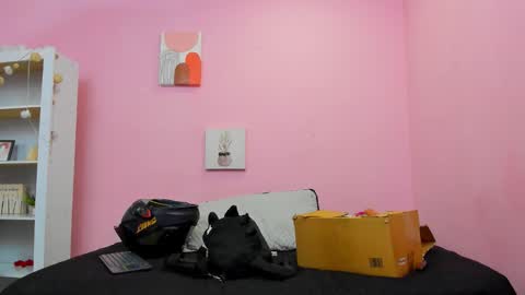 IAN CASTILLO online show from 11.26.25