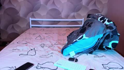 Ian Flor online show from 12.13.25