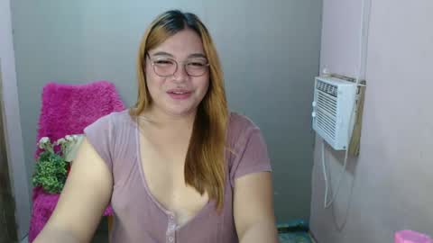 Snapshot of iana_whorexxx chatting on 01.12.25 iana online show from 01.12.25