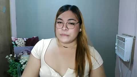 Snapshot of iana_whorexxx chatting on 01.29.25 iana online show from 01.29.25