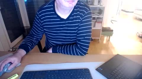 iandy12 online show from 11.04.25