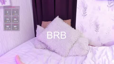 Snapshot of iangel_ chatting on 03.12.25 ian online show from 03.12.25