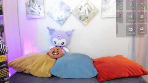 Snapshot of iangel_ chatting on 11.22.25 ian online show from 11.22.25