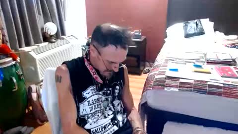 PMS online show from 11.30.25