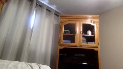 icantgohome online show from 12.17.24