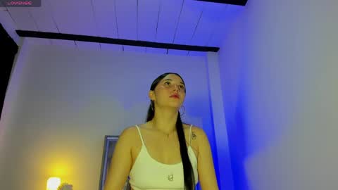 Snapshot of ice_grace chatting on 05.19.26 ice online show from 05.19.26