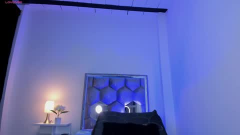 Snapshot of ice_grace chatting on 05.25.26 ice online show from 05.25.26