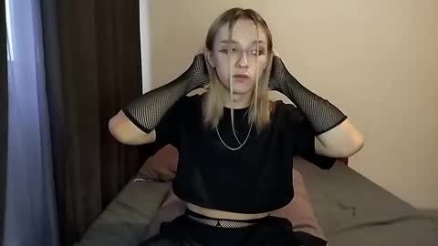 Jade online show from 11.28.25