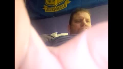 Snapshot of iceman198242 chatting on 01.02.25 iceman198242 online show from 01.02.25