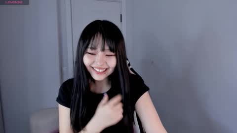 Hitomi   online show from 10.21.25