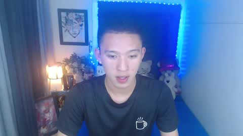 Mateo online show from 01.05.25