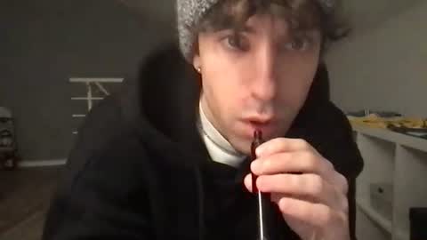 Snapshot of icyninesix chatting on 12.15.24 icyninesix online show from 12.15.24