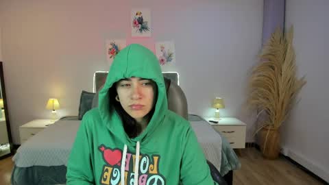 Icy online show from 04.17.26