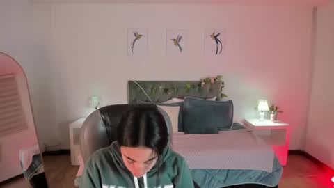 Icy online show from 06.20.26