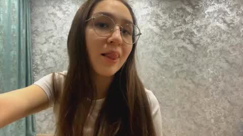 Sofi online show from 11.06.25