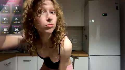 Sarah online show from 04.15.26