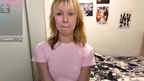 Snapshot of idellwold chatting on 07.17.26 Sarah online show from 07.17.26
