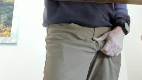 idfunguy2023 online show from 02.21.25